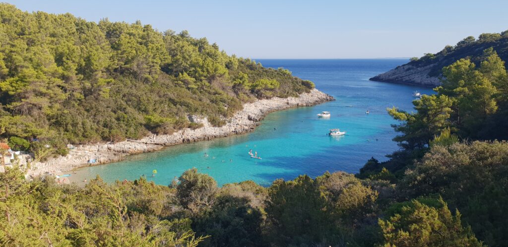 Spiaggia a sud di Curcola