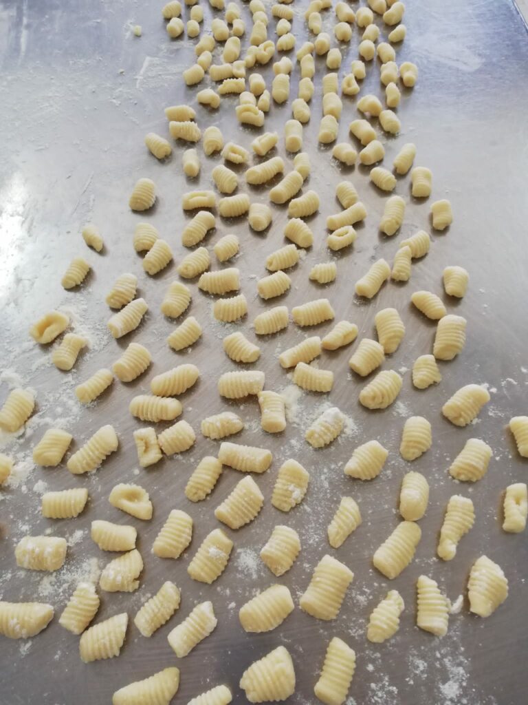 preparazione gnocchi